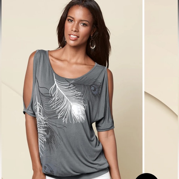 ๐ Venus brand size medium cold shoulder top - Picture 2 of 8
